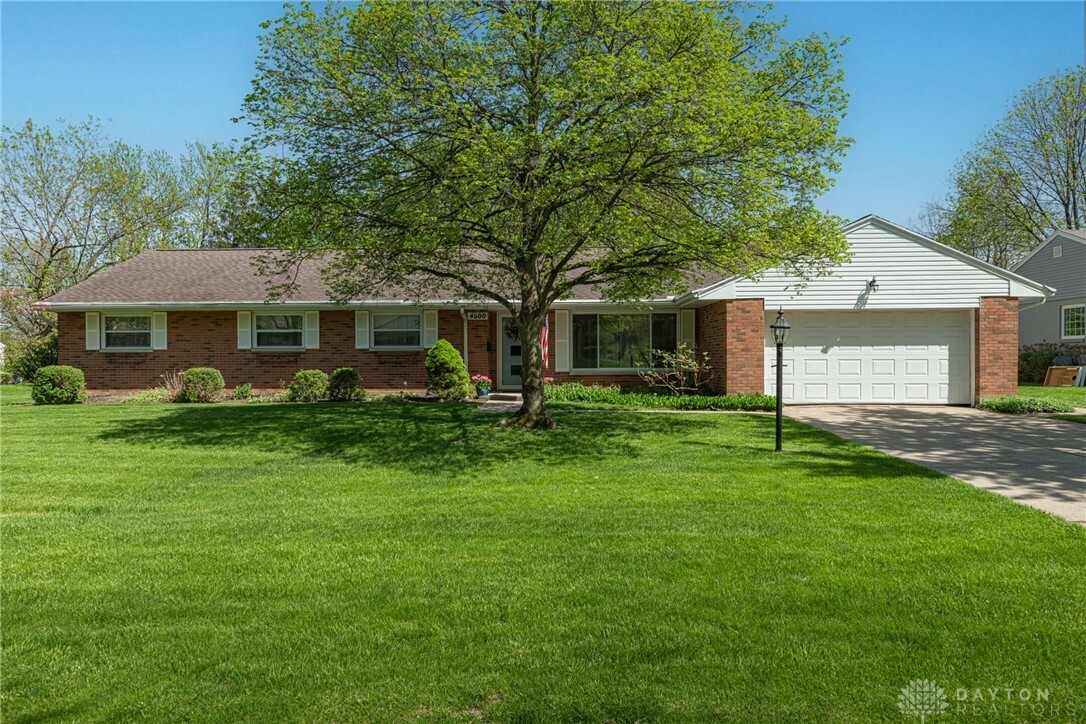 Property Photo: 4600 Wing View Lane OH 45429