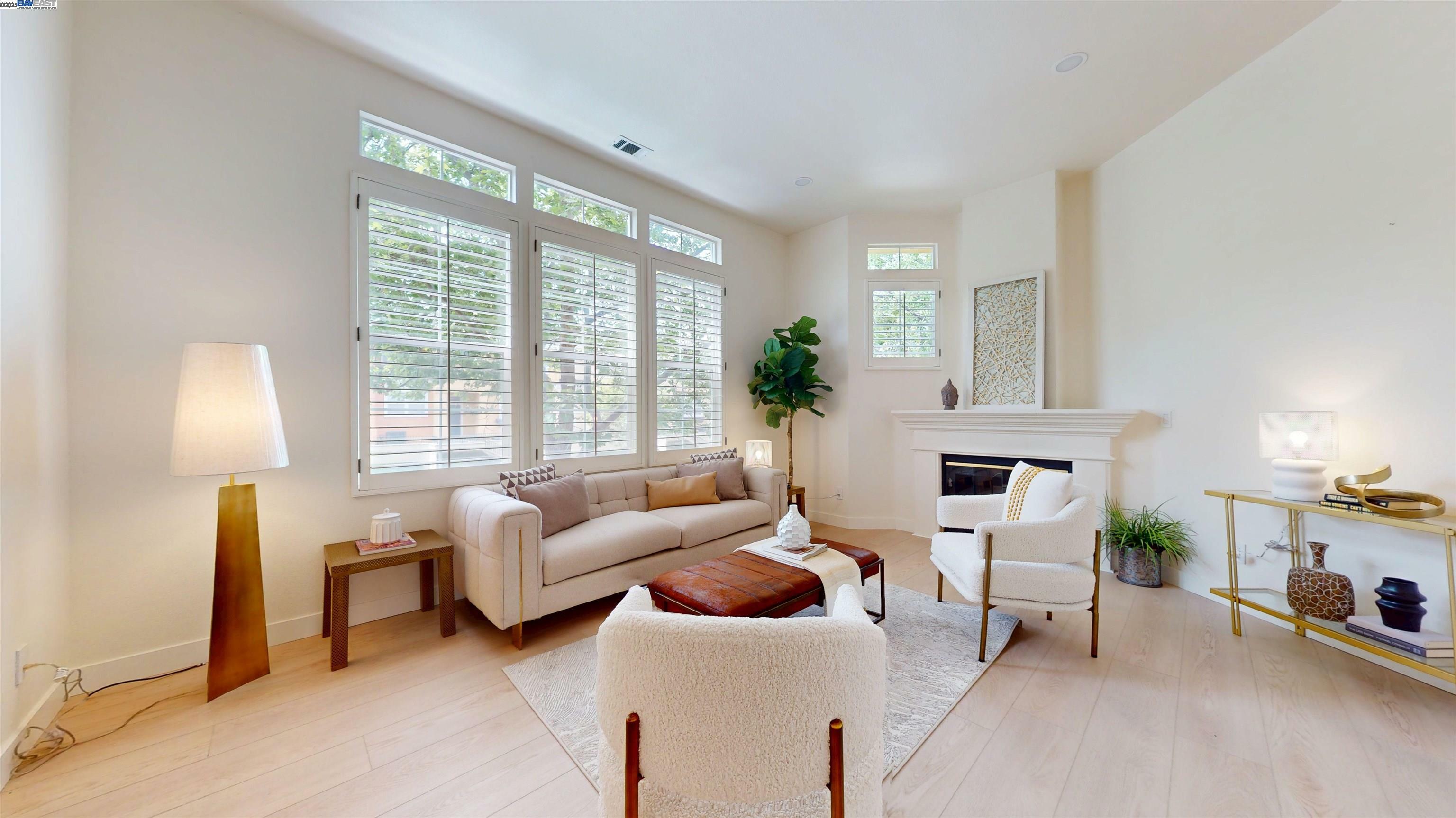 Property Photo:  3412 Fitzsimmons Cmn  CA 94538 