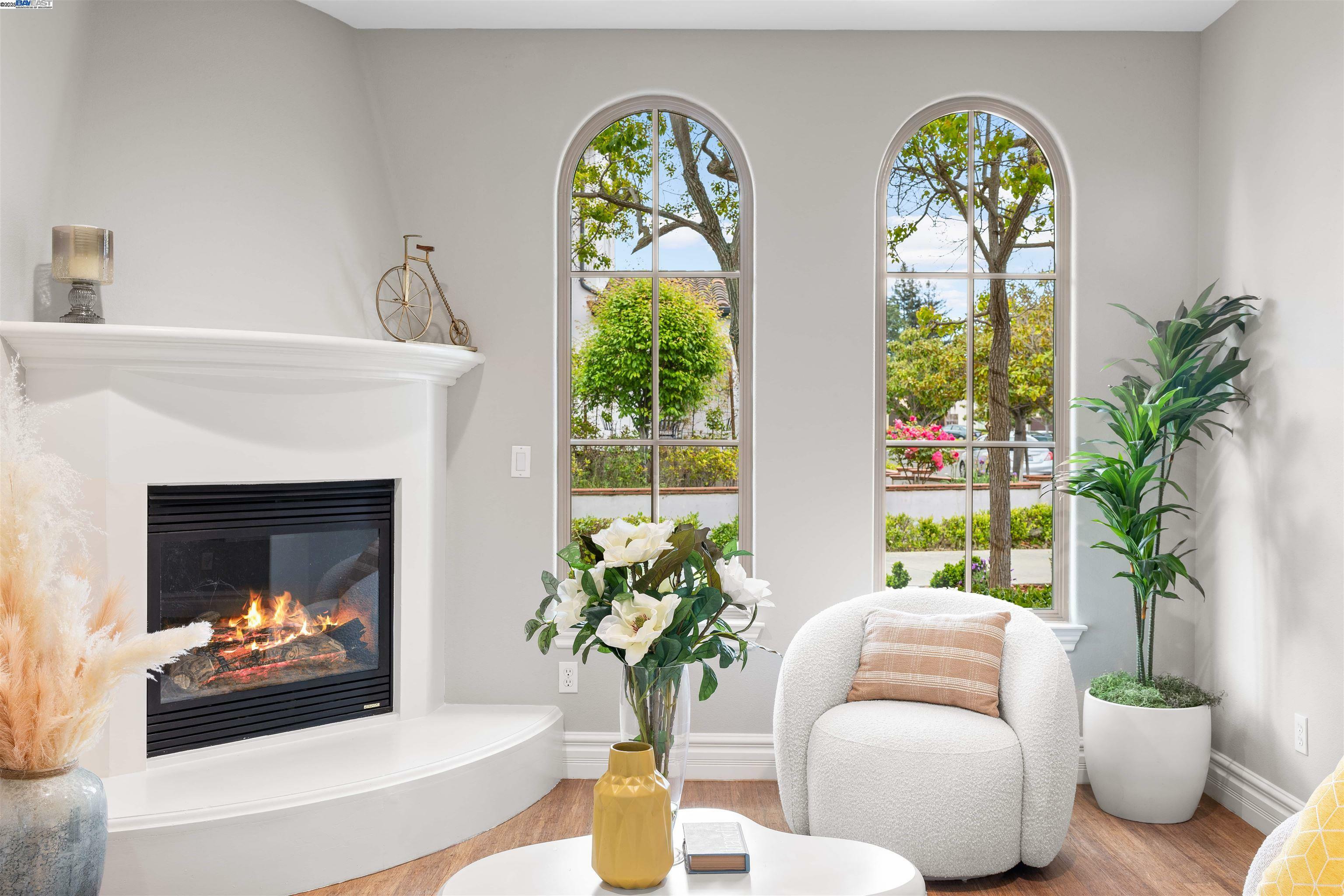 Property Photo: 43142 Palm Pl CA 94539