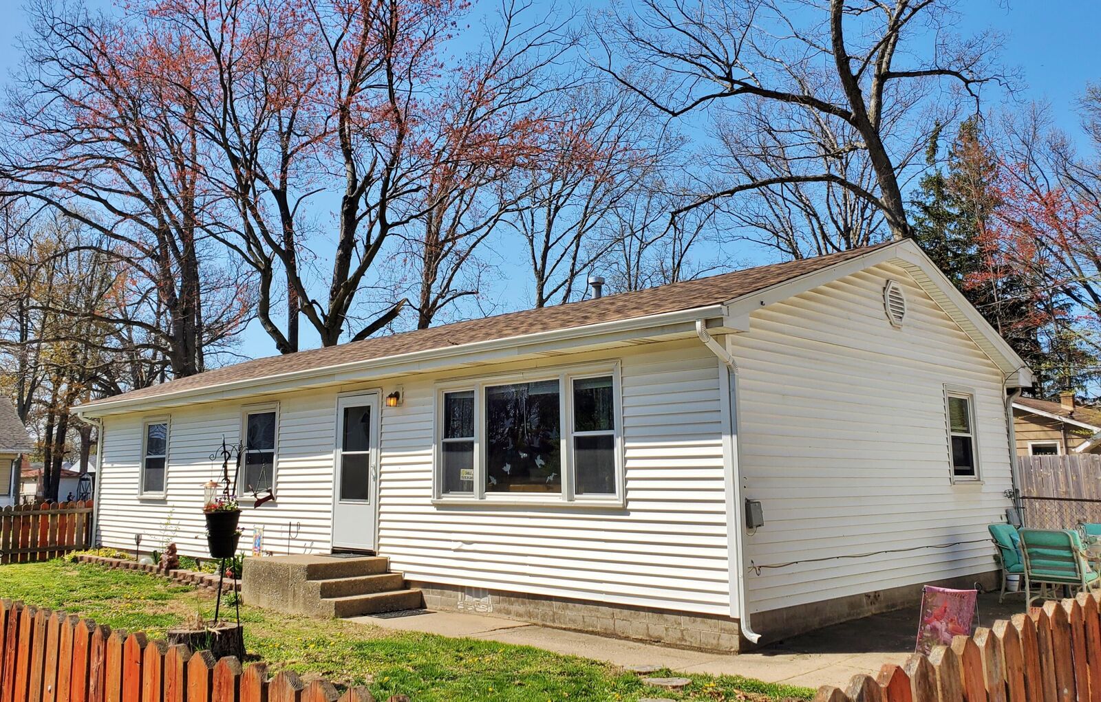 Property Photo: 1804 Pear Street IN 46360