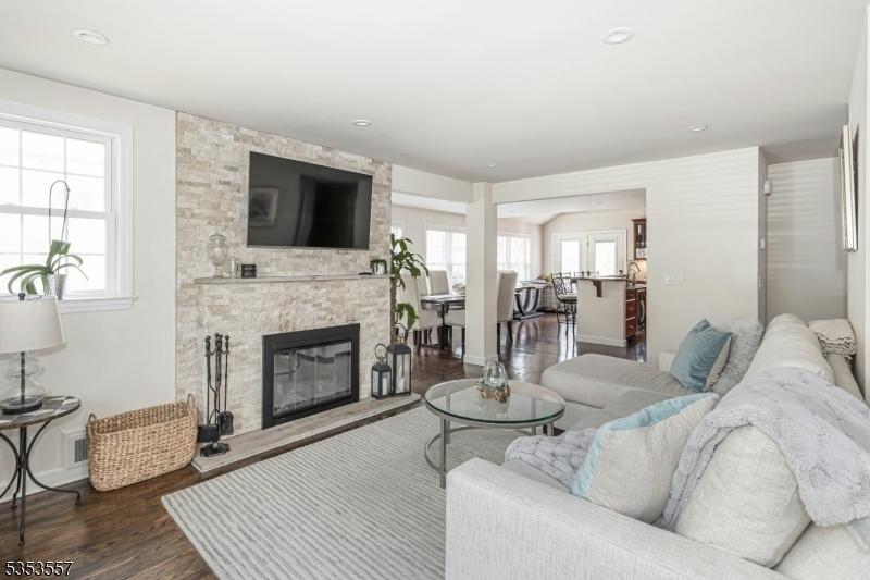 Property Photo: 816 E Broad St NJ 07090