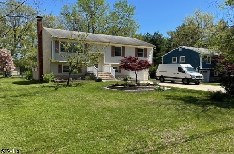 61 Duval St  Bridgewater Twp. NJ 08807 photo
