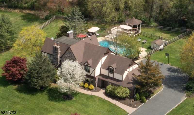 11 William Penn Rd  Warren Twp. NJ 07059 photo