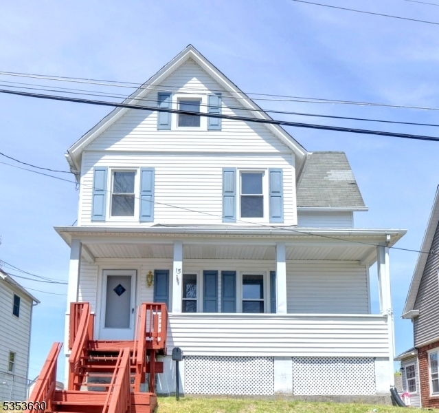 15 W Munson Ave  Dover Town NJ 07801 photo