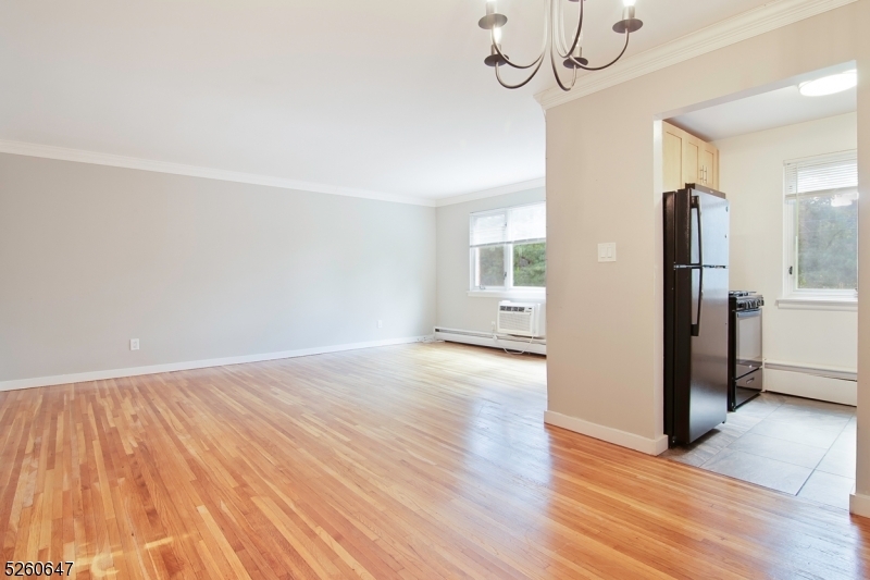 Property Photo: 806 Morris Tpke 3J6 NJ 07078