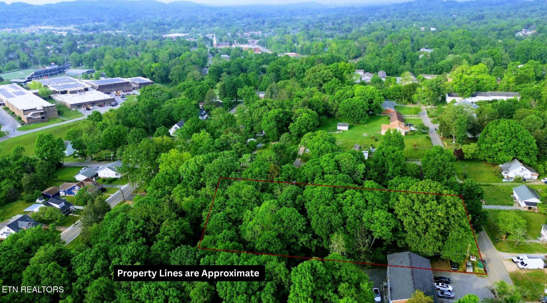 Property Photo: 408 Watauga Drive TN 37918