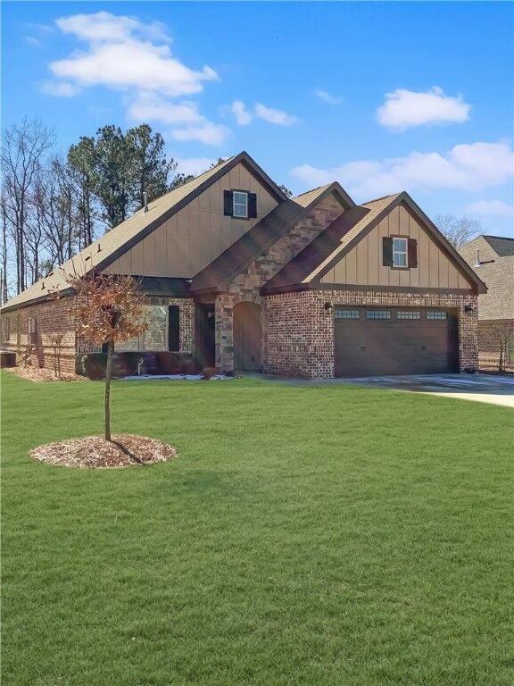 Property Photo: 518 High Drive AL 36804