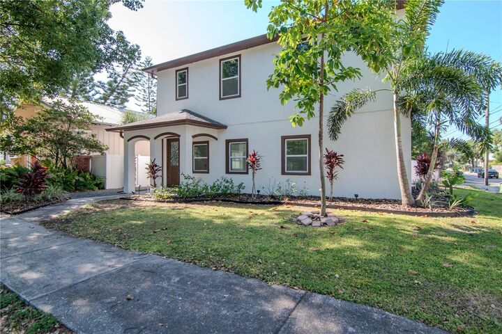212 W Floribraska Avenue  Tampa FL 33603 photo