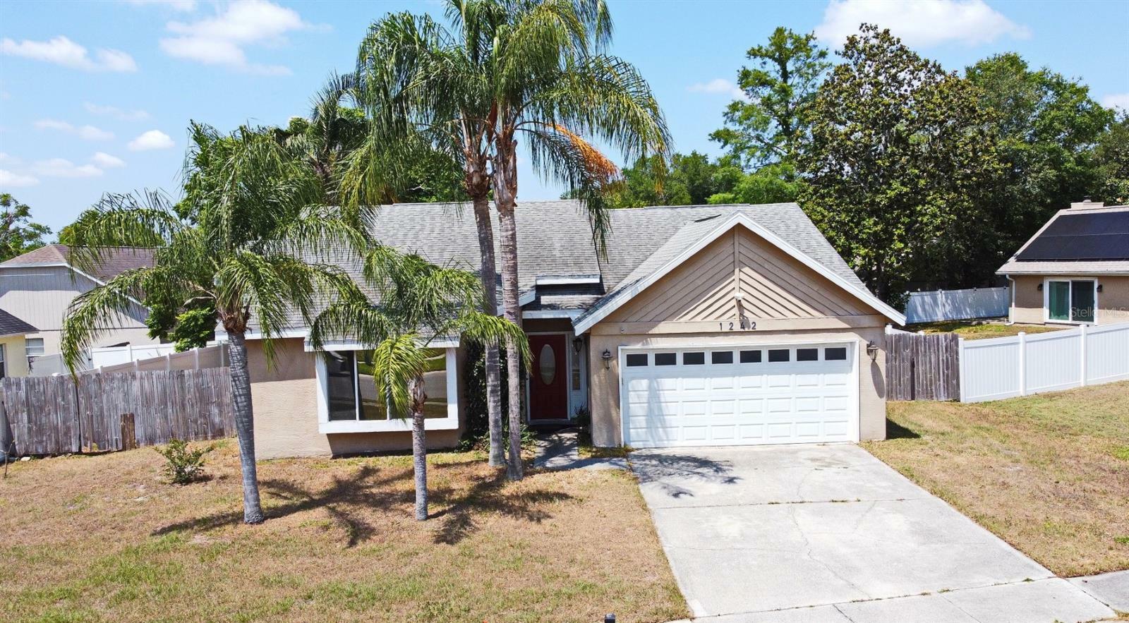 Property Photo: 1242 Ravida Woods Drive FL 32703
