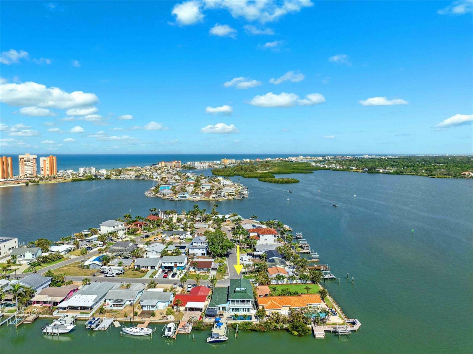 Property Photo: 139 Wall Street FL 33708