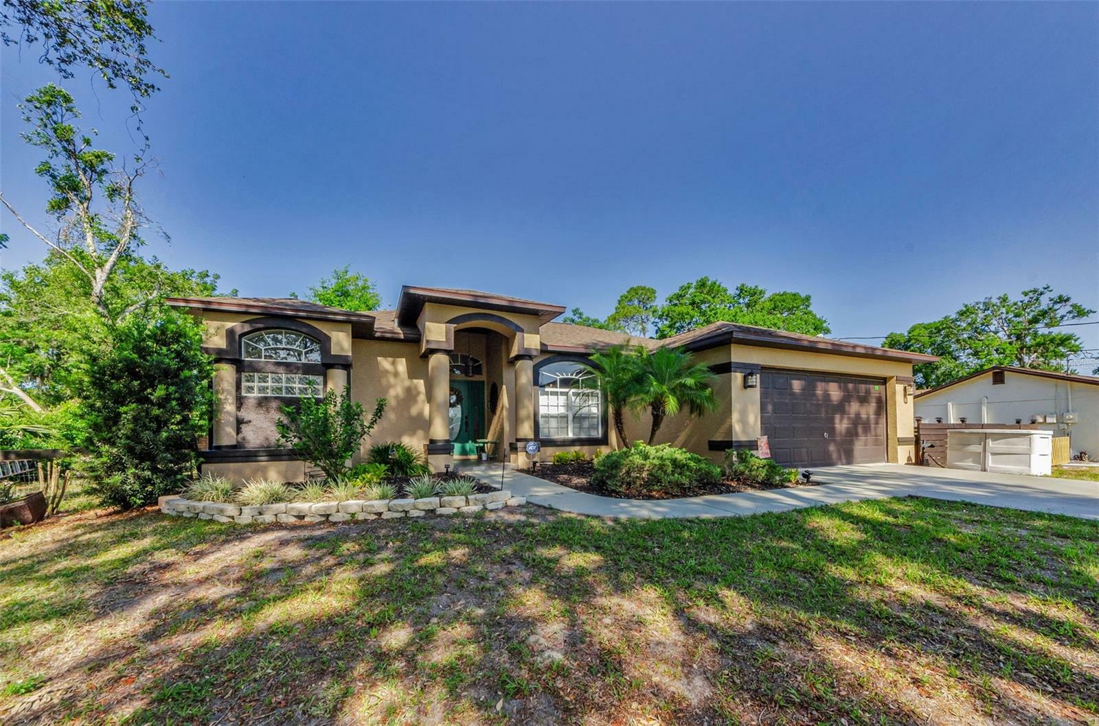 Property Photo: 12923 Colony Road FL 34669