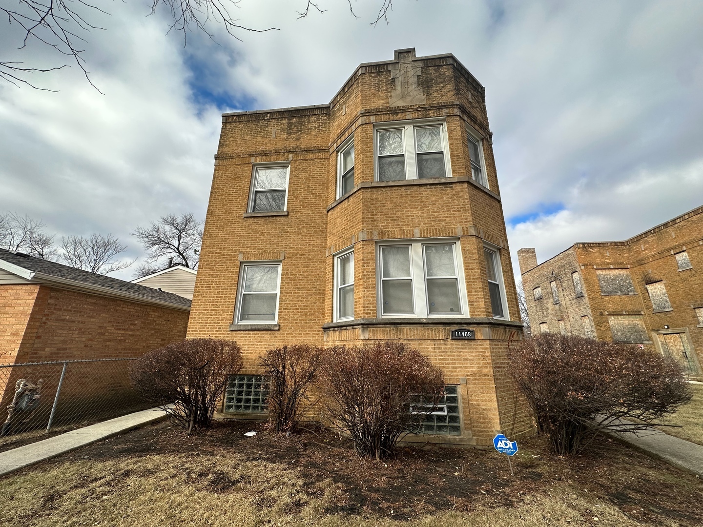 Property Photo: 11468 S Church Street IL 60643