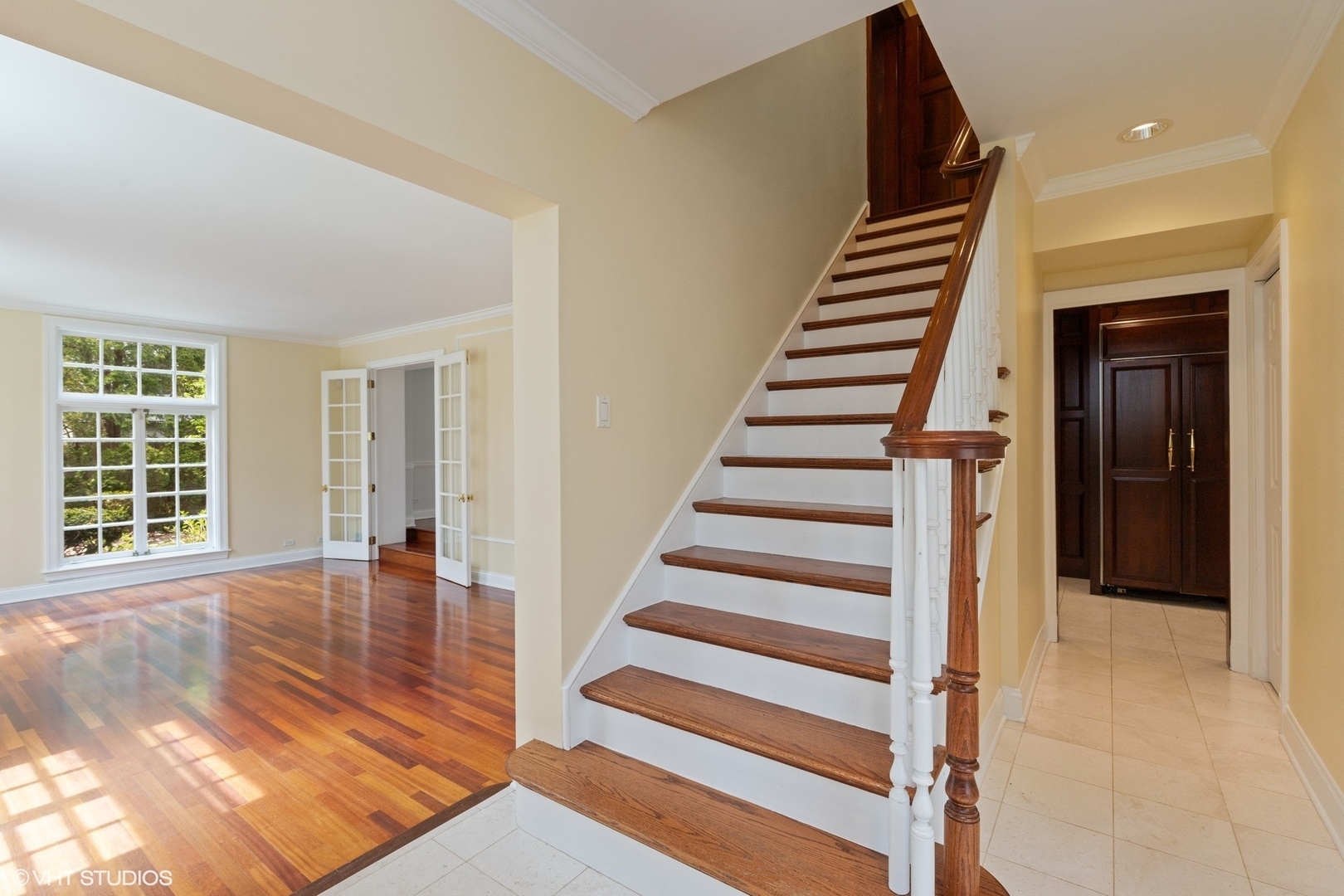 Property Photo: 360 Linden Avenue IL 60045
