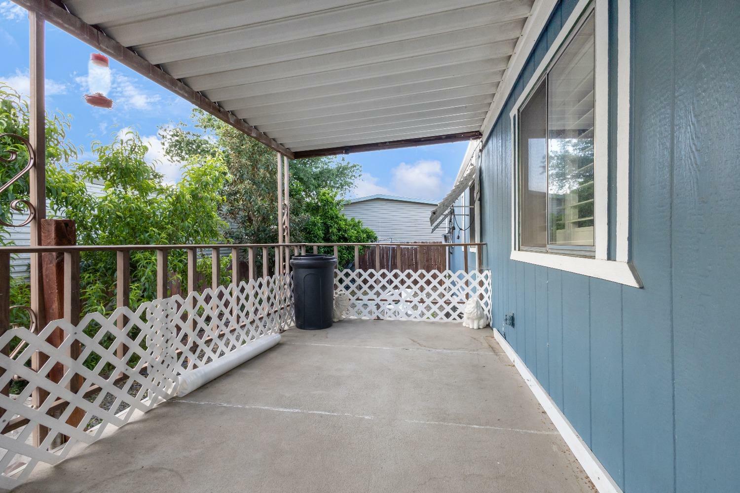 Property Photo:  9454 N Hwy 99  CA 95212 