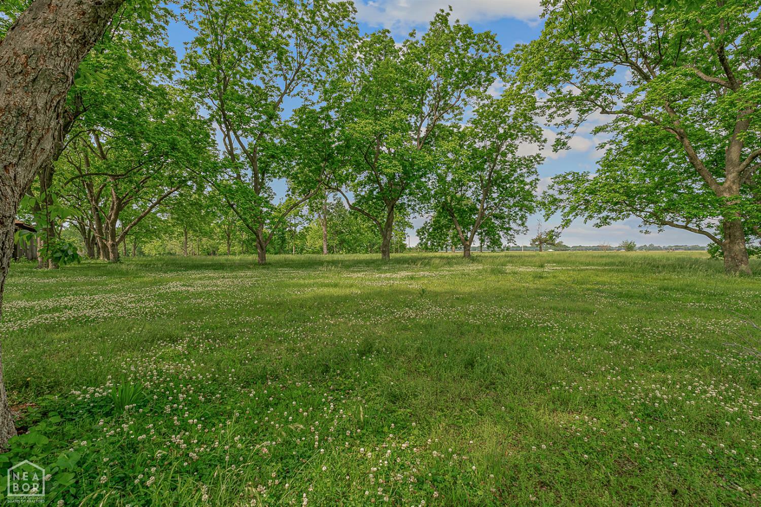 Property Photo: 3337 E County Road 70 AR 72315