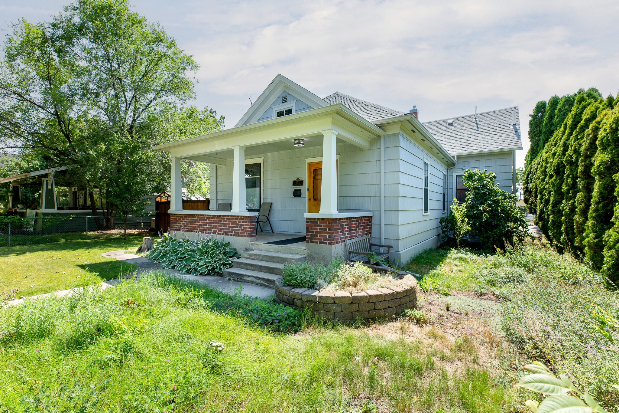 Property Photo: 925 W Spruce Street MT 59802