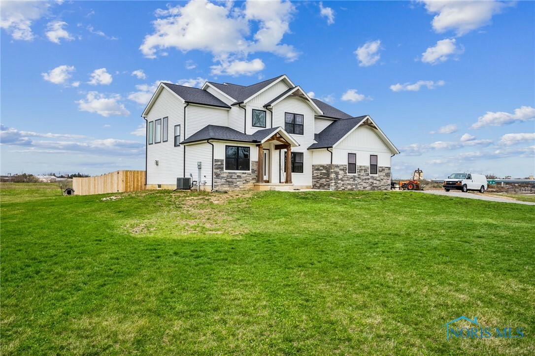 Property Photo:  11070 Township Road 67  OH 45840 