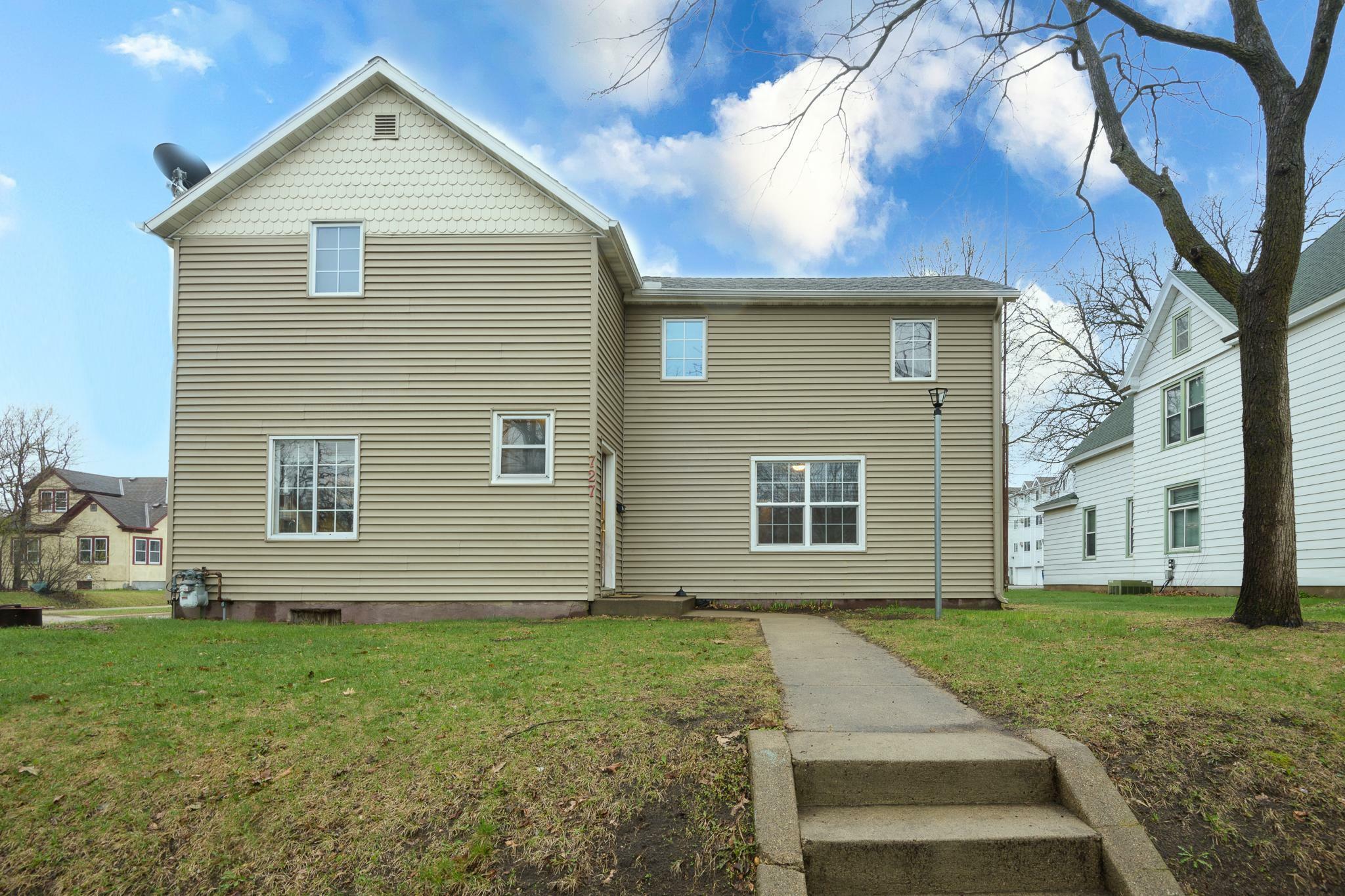 Property Photo: 727 6th Avenue S MN 56301