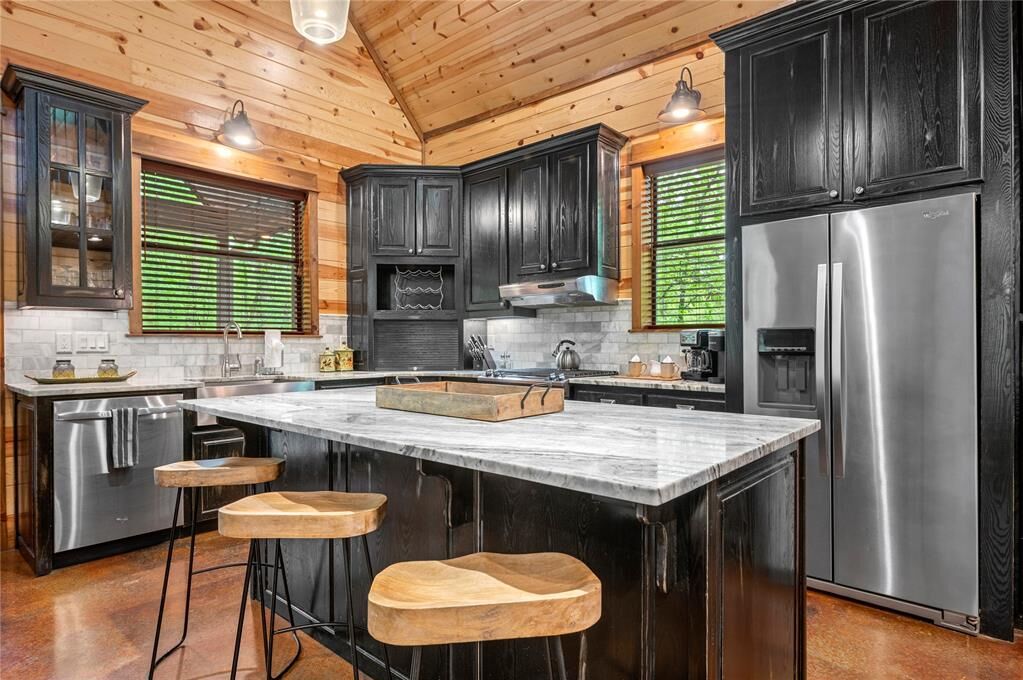 Property Photo: 111 Fork Creek Trail OK 74728