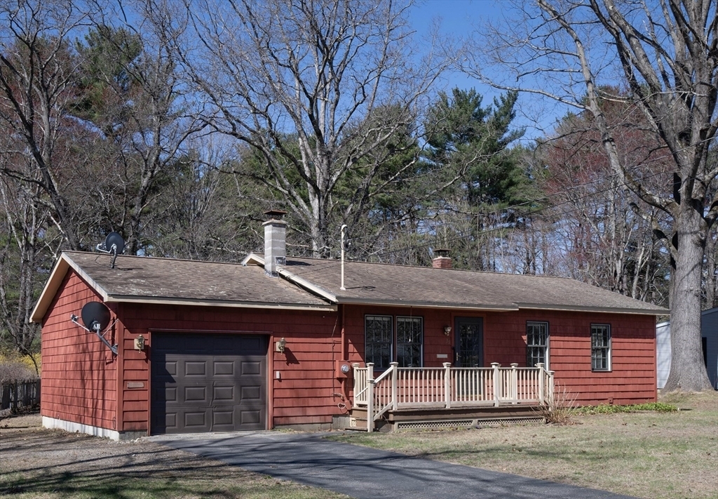 Property Photo: 39 O'Donnell Dr MA 01062