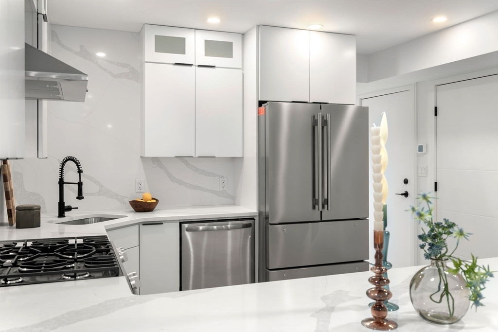 Property Photo: 32 Orleans Street 6 MA 02128