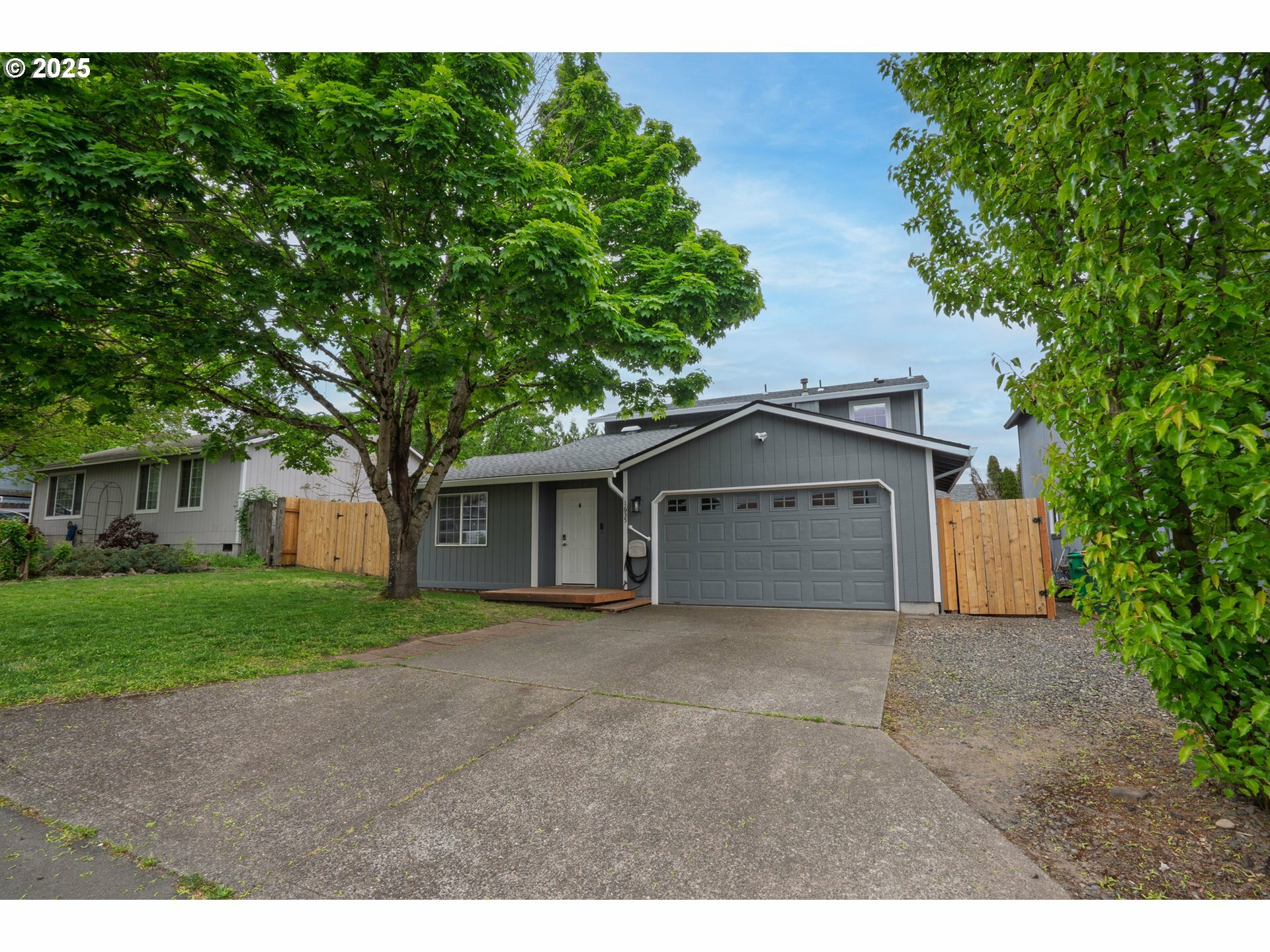 Property Photo: 1635 NE 235th Ave OR 97060