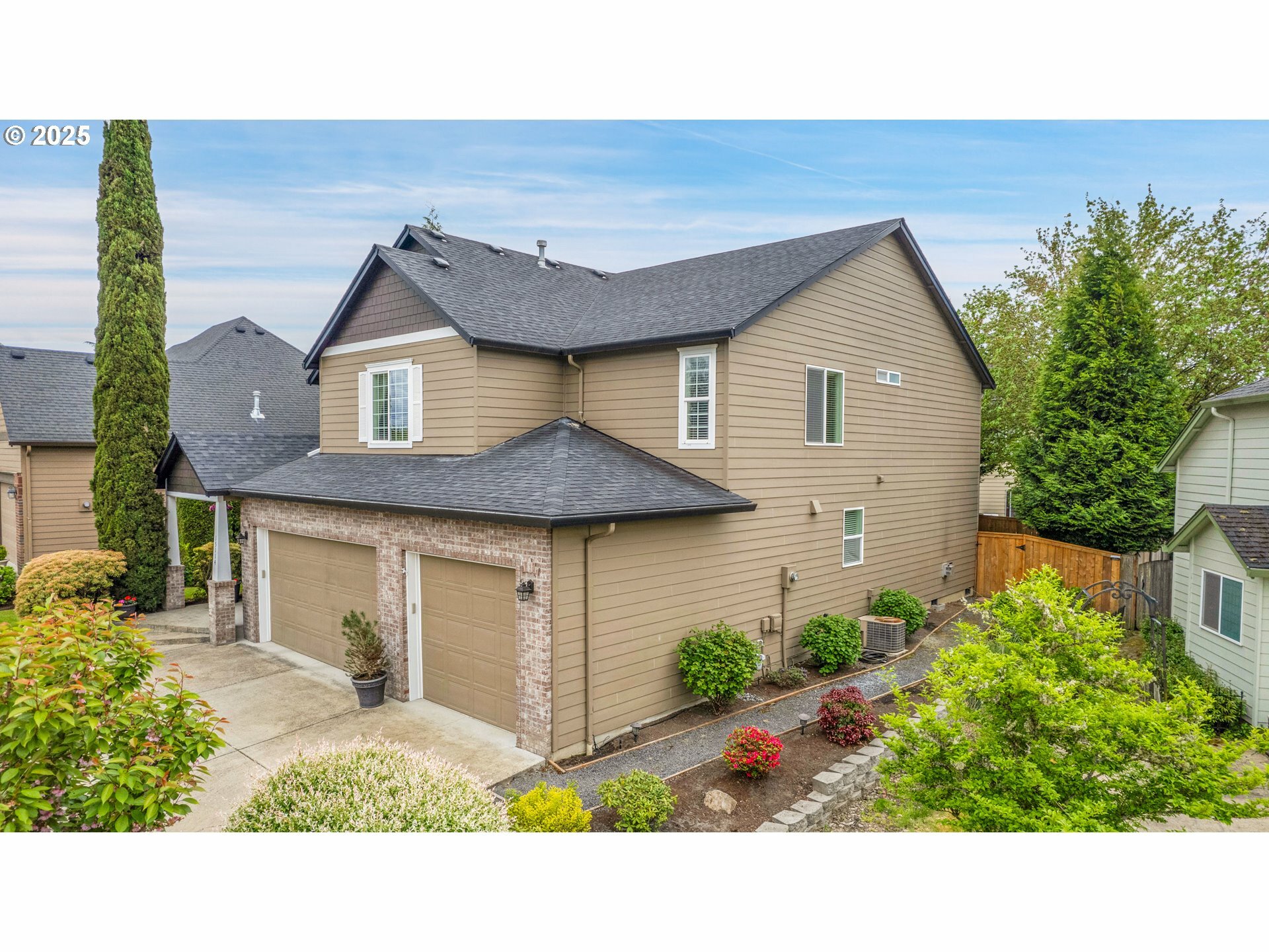Property Photo: 15114 NW 7th Ct WA 98660