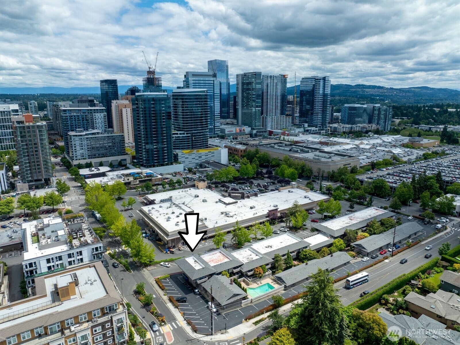 Property Photo: 952 100th Avenue NE 237 WA 98004