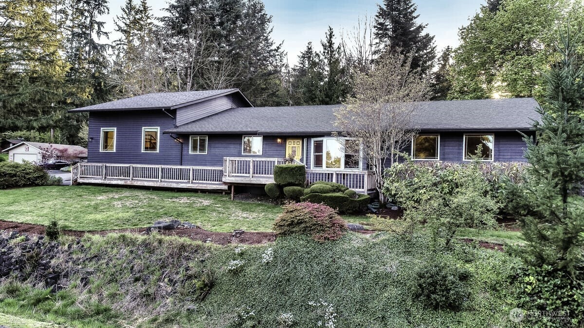 21418  52nd Avenue SE  Woodinville WA 98072 photo