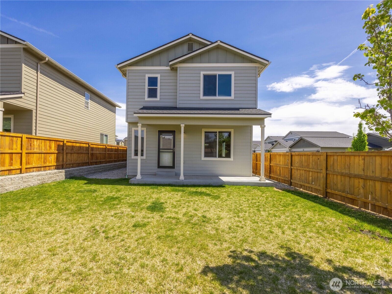 Property Photo:  456 S Kansas Loop  WA 98802