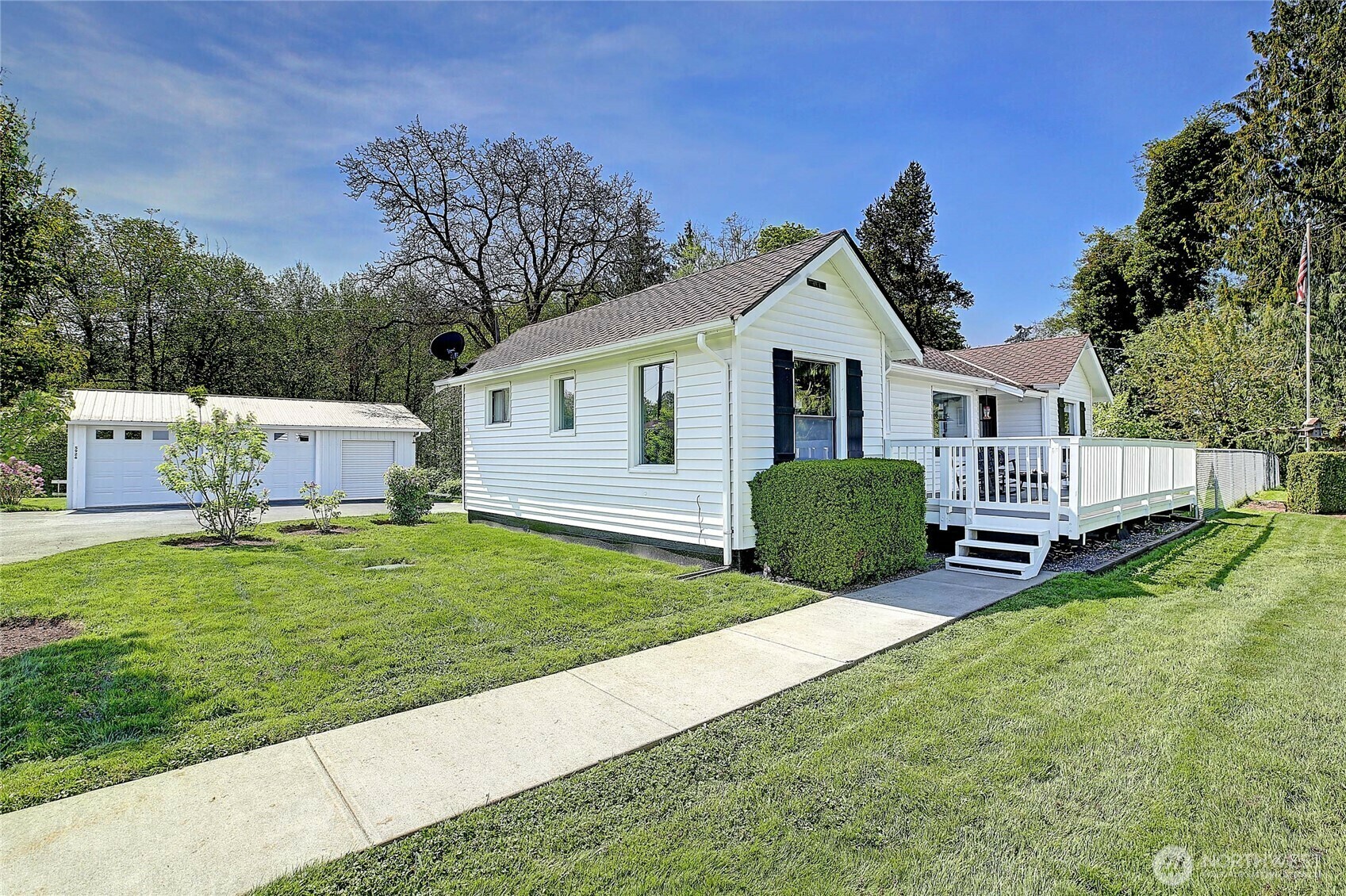 Property Photo: 5926 268th St NW WA 98292
