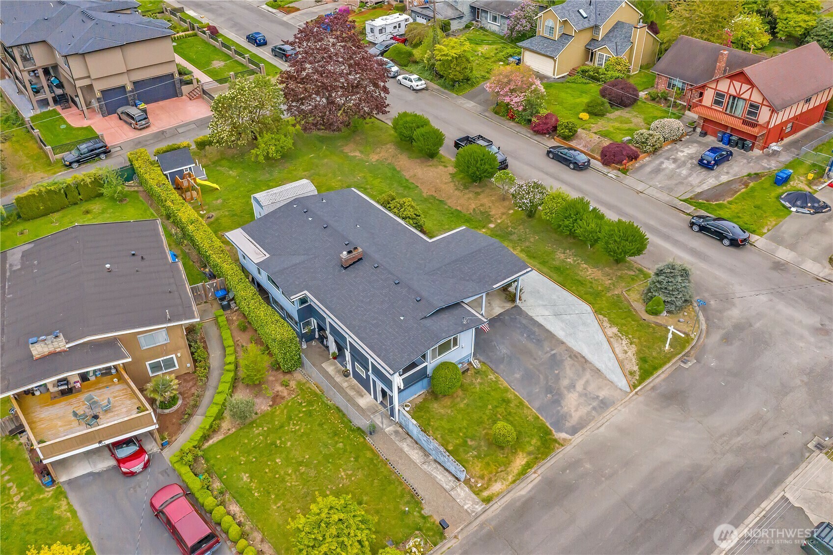 Property Photo: 22625 18th Avenue S WA 98198