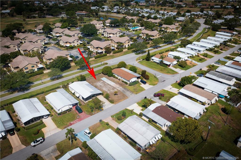 Property Photo: 7456 SE Independence Avenue FL 33455