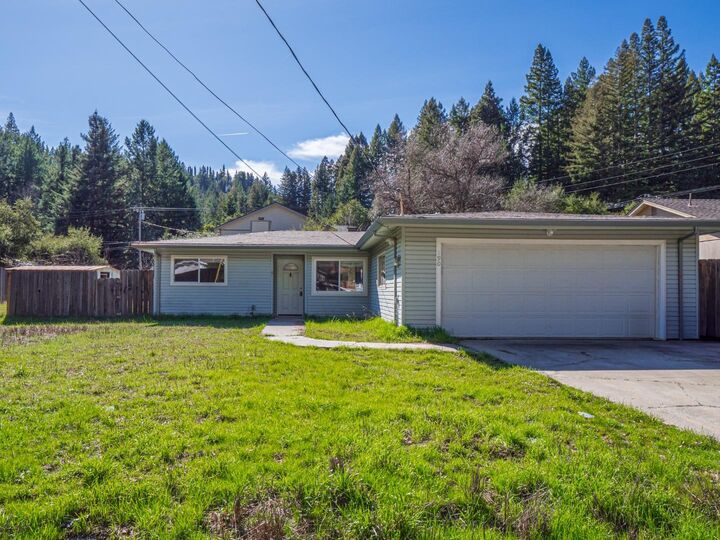 Property Photo: 190 Moon Drive CA 95006