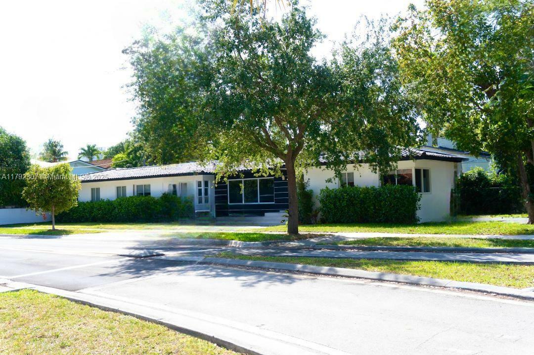 Property Photo: 1955 SW 5th Ave FL 33129