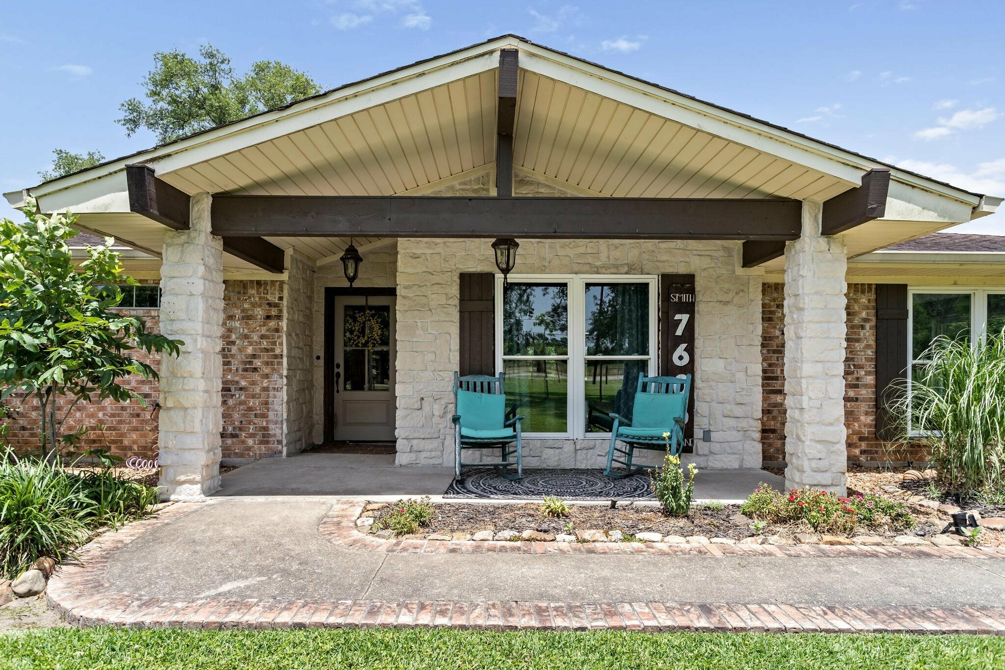 Property Photo: 7606 Tulane TX 77630