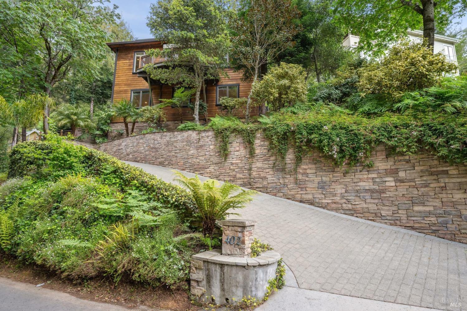 Property Photo:  402 Eldridge Avenue  CA 94941 