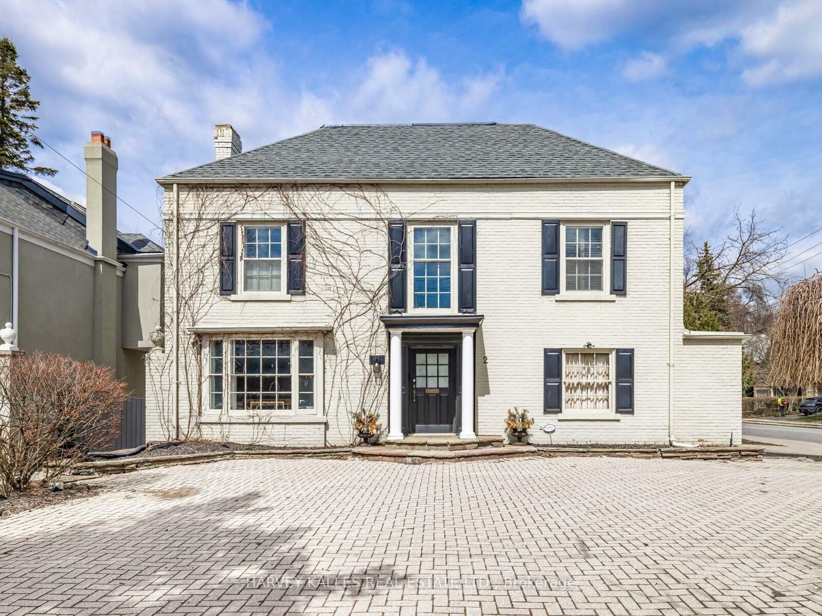 2 Silverwood Avenue  Toronto ON M5P 1W4 photo