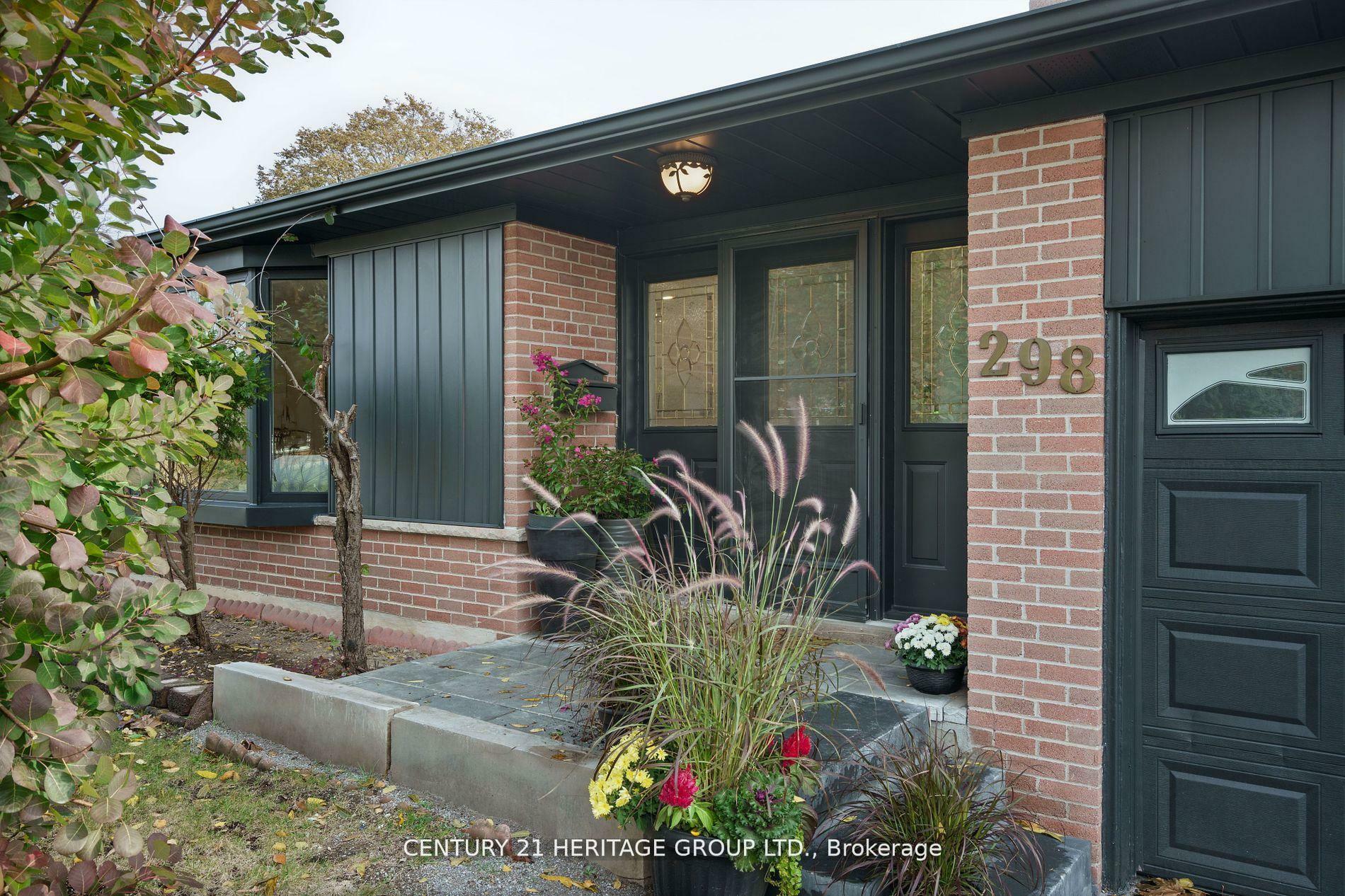 Photo de la propriété: 298 Roywood Crescent ON L3Y 1A5