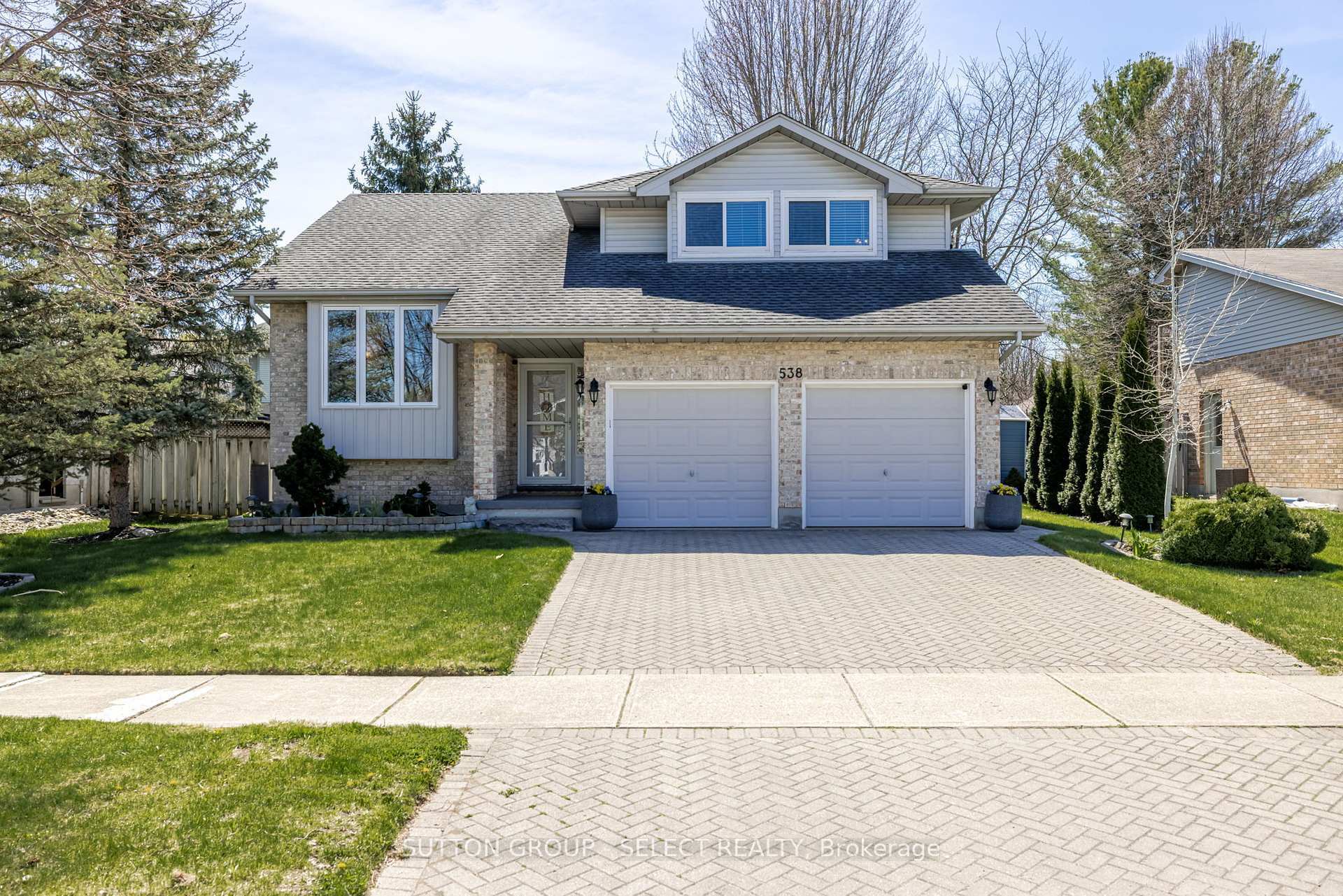 538 Ambleside Drive  London North ON N6G 4Y9 photo