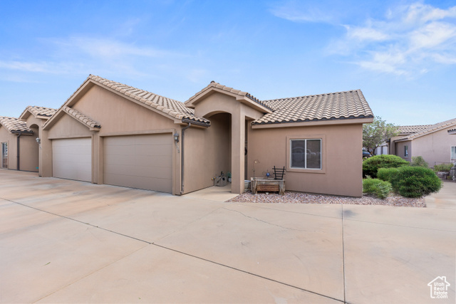 Property Photo: 502 N 2480 W UT 84737