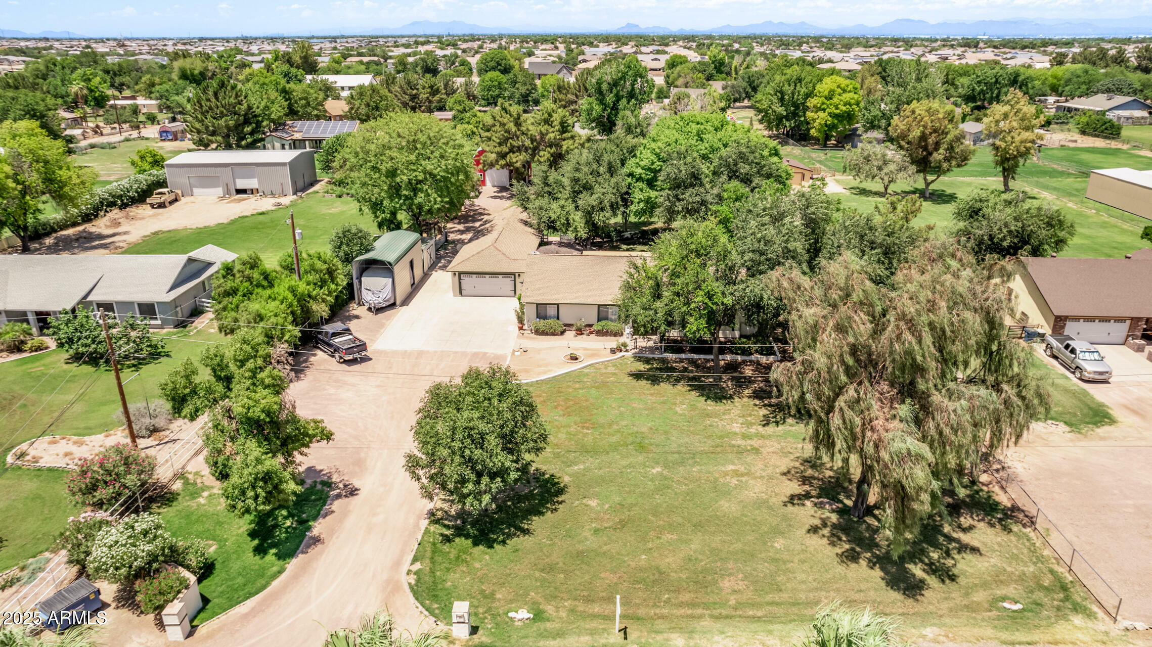 Property Photo: 17730 E Brooks Farm Road AZ 85298