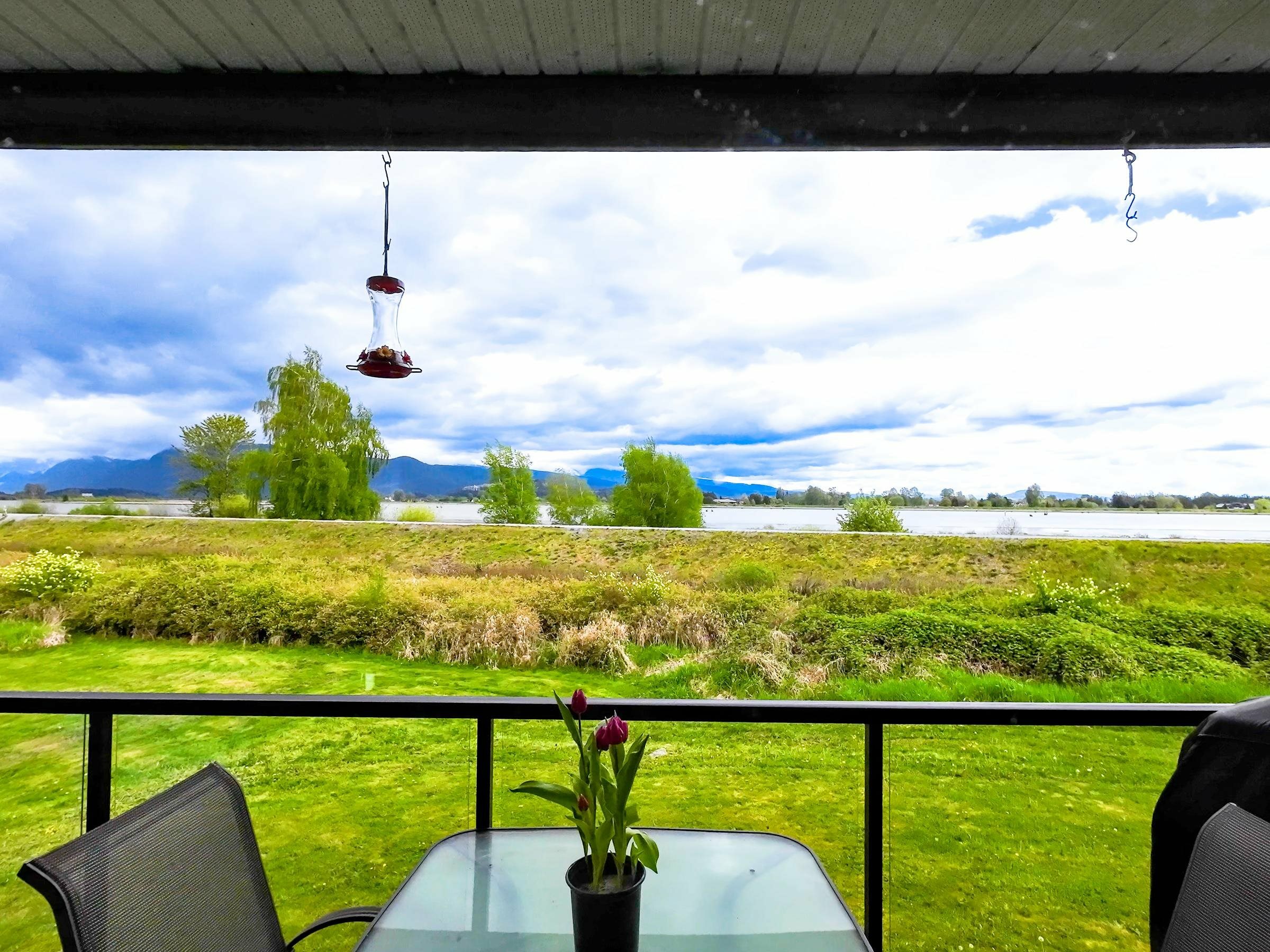 Property Photo: 325 Laurier Avenue BC V3E 3G1