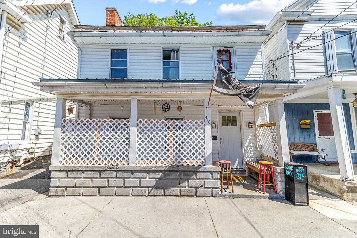 Property Photo: 416 W John Street WV 25401