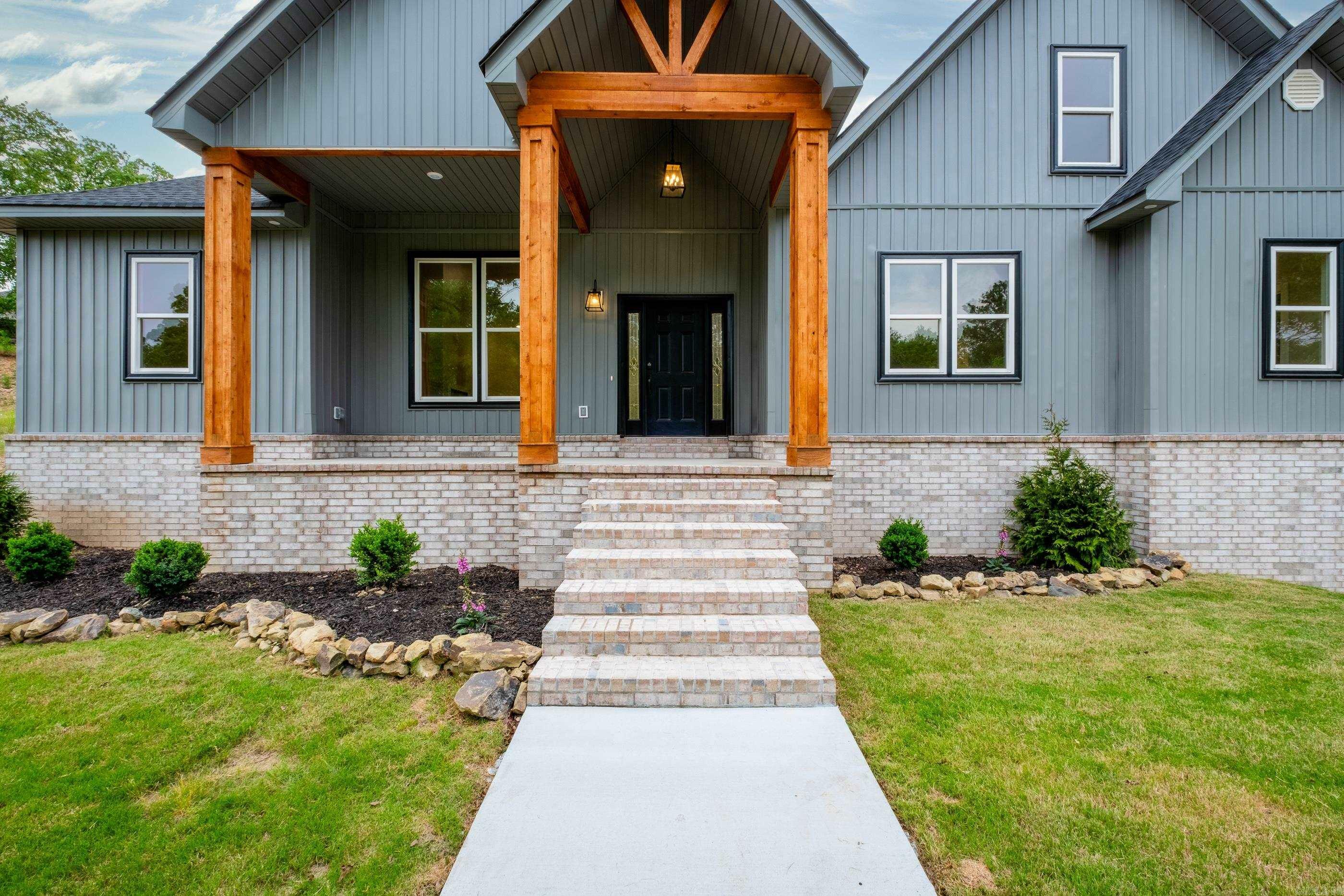 Property Photo: 164 Wildwood Forest Rd AR 71913