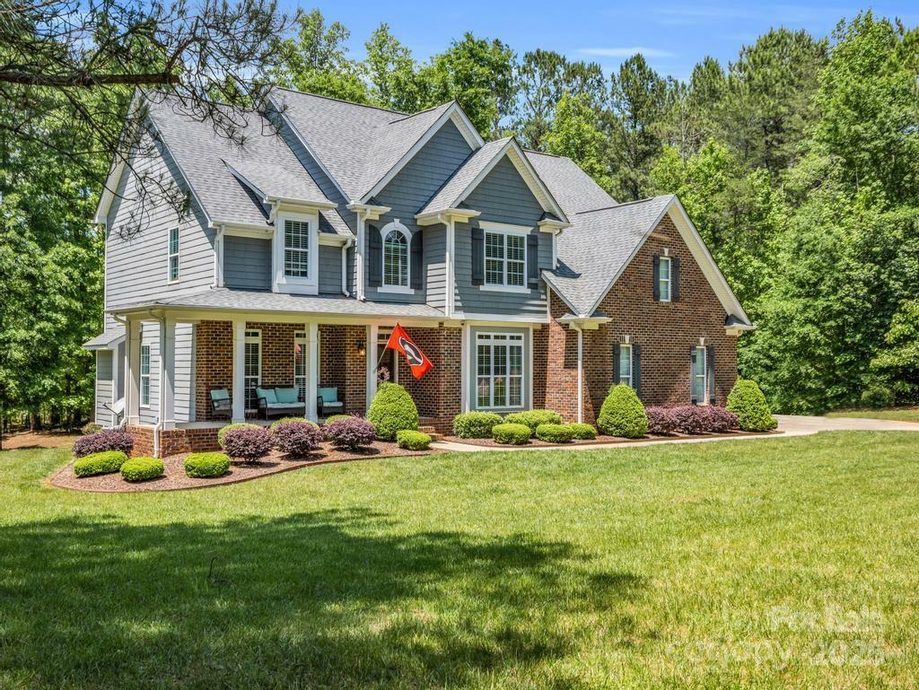 Property Photo: 270 Conifer Way NC 28150