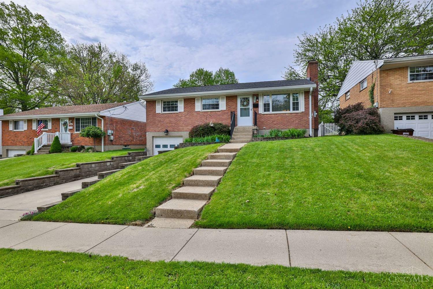 Property Photo: 3225 Deborah Lane OH 45239
