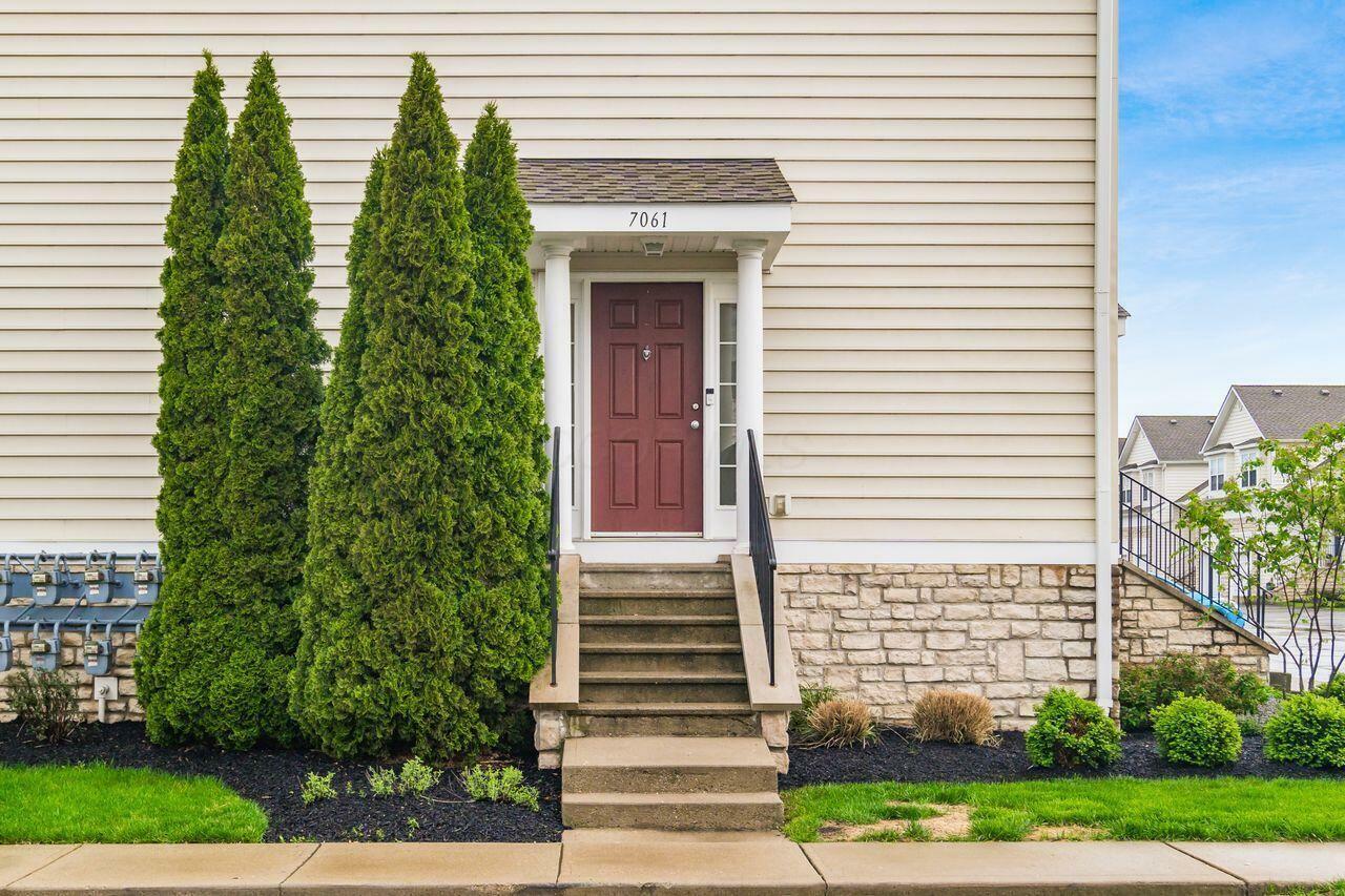 Property Photo: 7061 Hill Gail Drive OH 43054