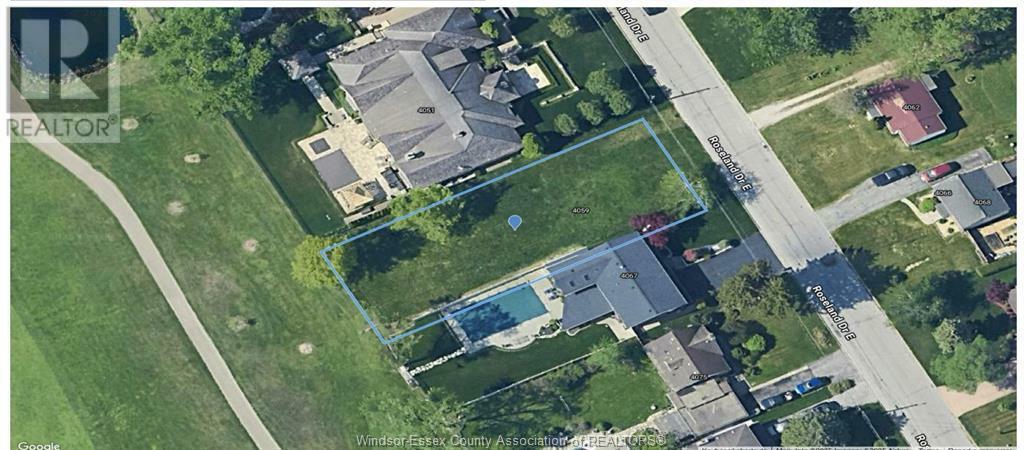 Property Photo:  4059 Roseland Drive East  ON N9G 1Y5 