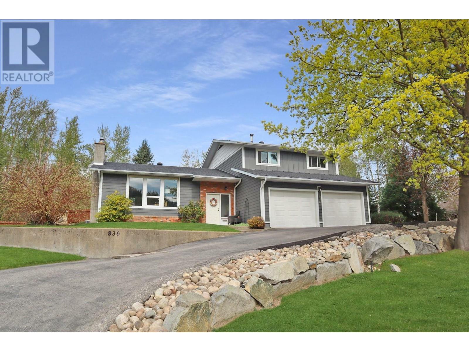 836 Burns Avenue  Warfield BC V1R 2G1 photo